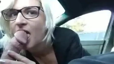 My Secretary Sucks My Dick In My Car