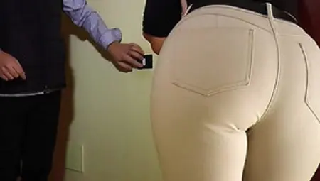 Electrician Gets His Payment By Way Of Quick Doggy With Pawg Housewife