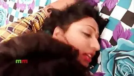 Bhabhi Enjoying Sex With Devar &ndash; Hindi Story