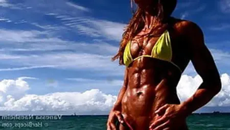 Sexy Tanned Woman&rsquo;s Abs