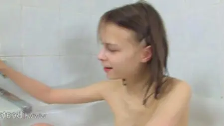 Russian Teenie Pleasuring In A Bath Video