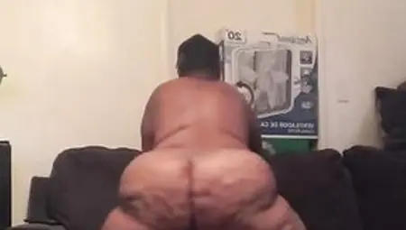 Large Ass Stepauntie Wanted To Bang Me Whilst My Stepcousin Went To Safeway