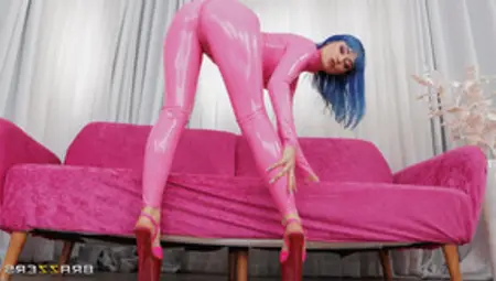 Needy Whore Plays Kinky In Her First Latex Fetish