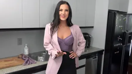 Slutty Real Estate Agent Wants Client To Be Her Sugardaddy