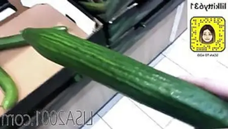 Streching My Pussy With A Cucumber