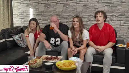 "If Your Team Wins, Then Swap Mom And I Will Show You Our Titties" S2:E5