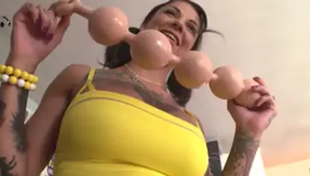 Huge Sex Toys For Naughty Bonnie Rotten's Flexible Cunt