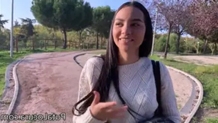 Valerin, Colombian Girl Caught In The Streets Of Spain