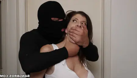 A Filthy-minded Thief Fucks With A Big-boobed MILF Sara Jay