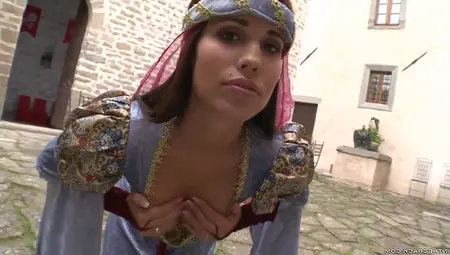Medieval Lady Naked Solo