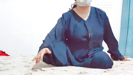 Sexy Niqab Women Seducing