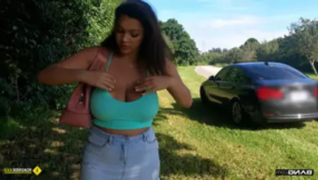 MILF Lets The Roadside Guy Titty Fuck Her In Exchange For A Tow