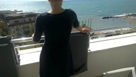 Sunny Day Anal Fuck On Hotel Balcony