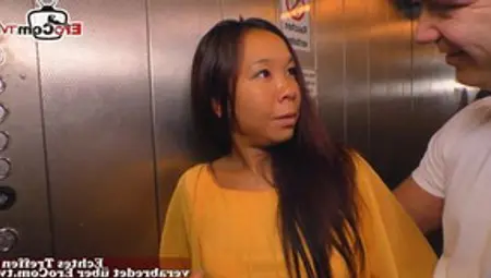 Asian Lady Has A Quick Banging Session In An Elevator With Horny Guy