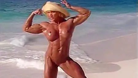 Sexy FBB Poses On The Beach