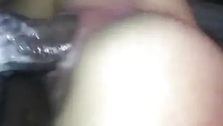 YOUNG WHITE GIRL CREAMS ALL OVER BLACK COCK AMATEURS