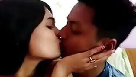 Indian College Bf And Gf Have Romance