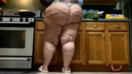 Fat White Slut With Big Ass, Big Thighs And Big Hips
