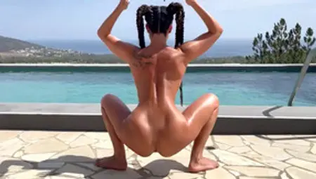 Naked Sensual Yoga With Roxy Fox