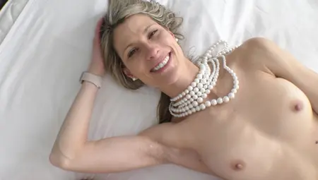 CUTE GERMAN MOM ANAL FUCK Small Ass MELANIE SCHWEIGER