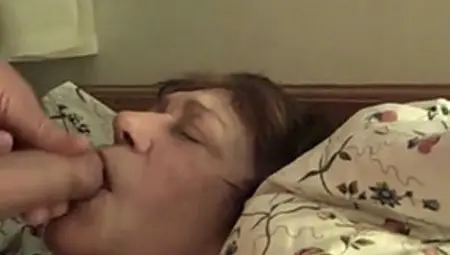 Old Perverted Maid Receive Cum In Her Face