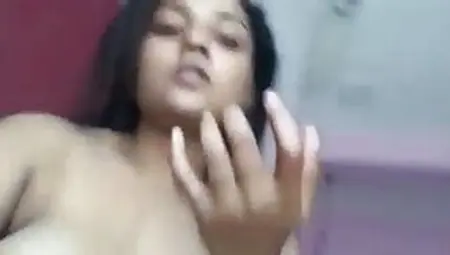 Indian Sexy Girl Fingering Her Pussy And Talking Dirty