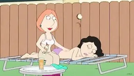 Family Guy Sex Video: Lesbian Orgy With Nude Loise