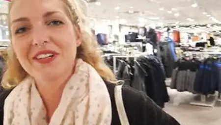 3SOME CUM WALK IN SHOPPING CENTER AFTER Changing Room