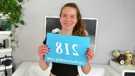 Sarah SMTH In Czech Teen At Her First Casting