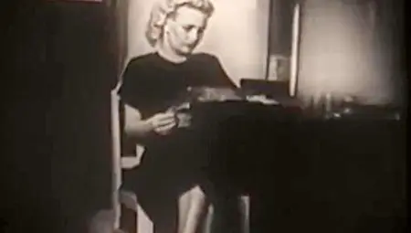 Authentic Antique Fucking, 1940s - Blondie Has Sex