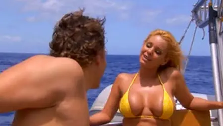 Nasty Slut And Her Fucker Get Busy On The Boat