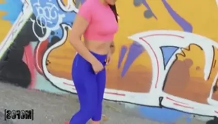 Annie Reis - The Ripped Yoga Pants Stretch In SD