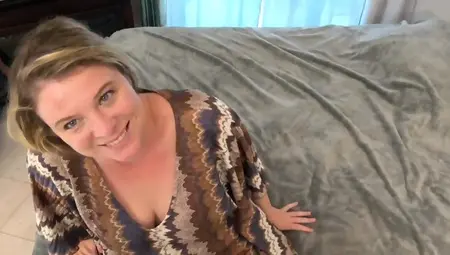 Caught Fucking Stepmom (2)