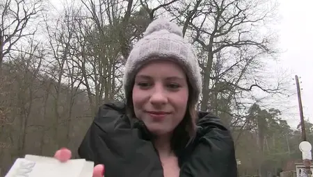 Pretty Leony Gains Cash And Gets Fucked