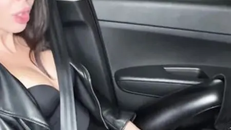 Double Blow Job From Breasty Mother I'd Like To Fuck In Leather