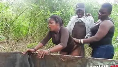 LOCAL TWAT SCREWED BY MALAM INSIDE THE VILLAGE BUSH AND HER SISTER