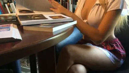 Law Student Fingering At The Library - French Amateur