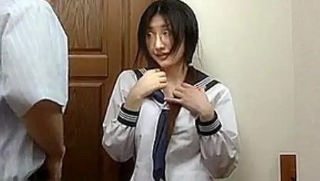 Nice Teen Japanese Beauty Azumi Mizushima Adores Oral Sex
