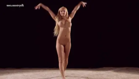 Fabulous Euro Girl With Great Titties Slava Andreykina In Erotic Solo