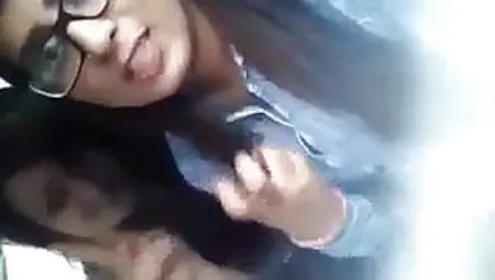 UK Paki Girls Love Fingers In Pussy
